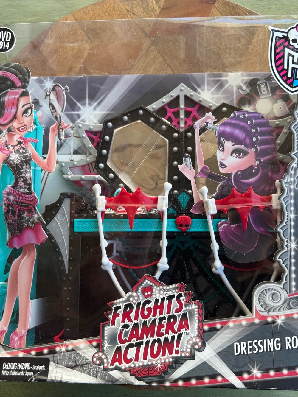 NIB Monster High Frights Camera Action Playset